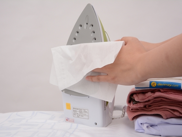 Sử dụng bàn ủi hơi nước đúng cách