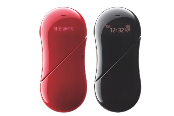 Điện thoại thiết kế hình trái tim cho ngày lễ tình yêu 6