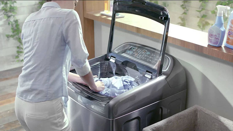 Cân nhắc lượng quần áo khi cho vào máy giặt Cân nhắc lượng quần áo khi cho vào máy giặt