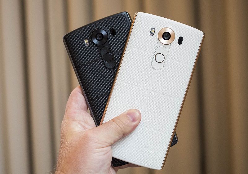 LG V10 với camera không lồi