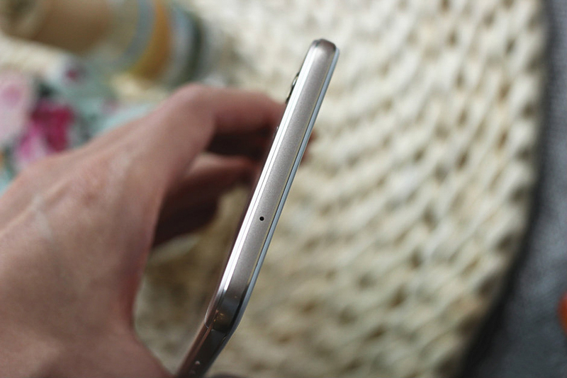 OPPO F1s