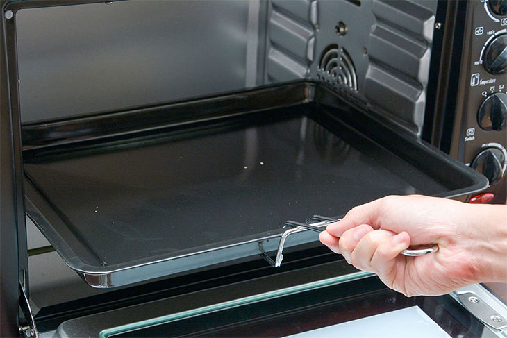 Tư vấn mua lò nướng để nướng gà vịt nguyên con Tư vấn mua lò nướng để nướng gà vịt nguyên con