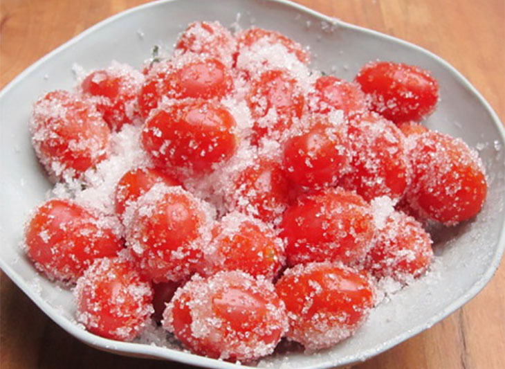 Cách làm mứt cà chua bi ngon mê ly cho ngày Tết Cách làm mứt cà chua bi ngon mê ly cho ngày Tết