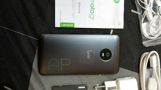 Moto G5 Hình ảnh Moto G5 thực tế cùng vỏ hộp và phụ kiện