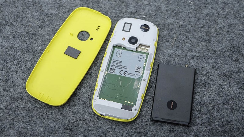 Trên tay Nokia 3310 2017 Trên tay Nokia 3310 2017