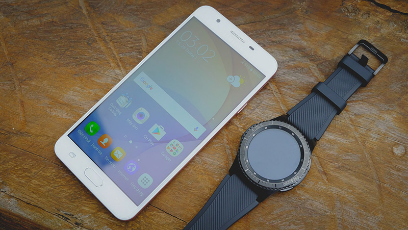 Smartphone bán chạy nhất tuần tại TGDĐ: Vì sao Samsung luôn dẫn đầu? - ảnh 2 Smartphone bán chạy nhất tuần tại TGDĐ: Vì sao Samsung luôn dẫn đầu? - ảnh 2