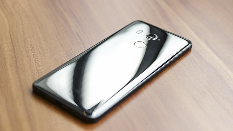 Trải nghiệm nhanh HTC U11 Plus tại Việt Nam: Thiết bị hoàn hảo nhất của HTC! - ảnh 2 Trải nghiệm nhanh HTC U11 Plus tại Việt Nam: Thiết bị hoàn hảo nhất của HTC! - ảnh 2