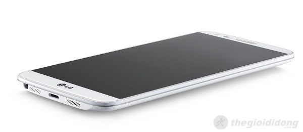 Cạnh bên LG G2