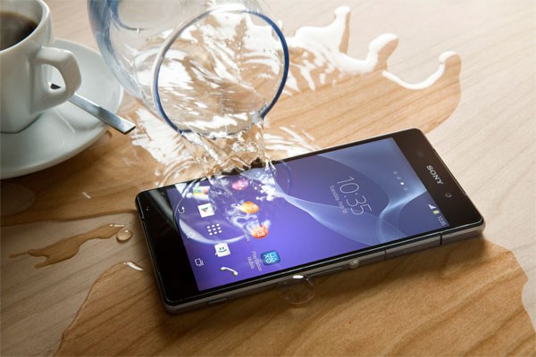 Sony Xperia Z2 có khả năng chống nước và bụi bẩn rất cao Sony Xperia Z2 chống nước và bụi IP55/58