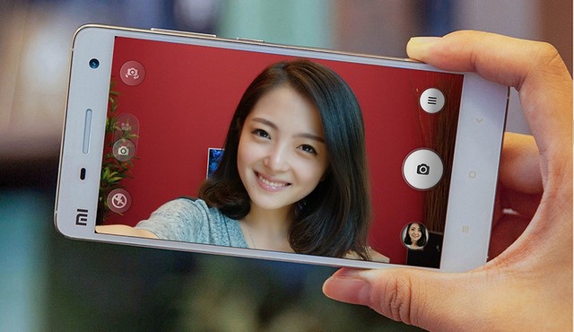 Camera rất mạnh mẽ với khả năng chỉnh sửa khuôn mặt nhanh và đẹp Camera rất mạnh mẽ với khả năng chỉnh sửa khuôn mặt nhanh và đẹp