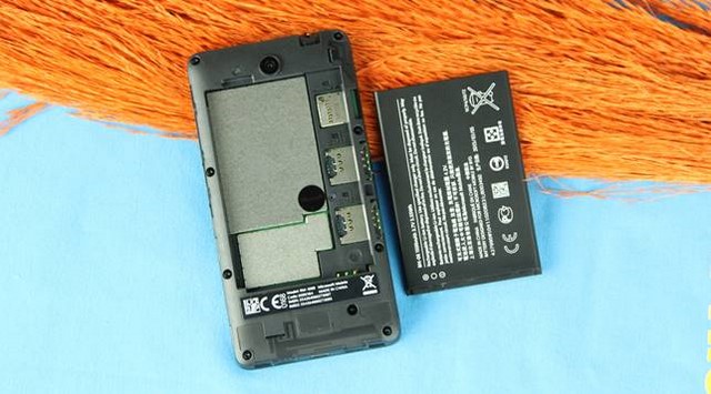Dung lượng pin chưa cao nhưng có thể chấp nhận với mức giá của nó Dung lượng pin chưa cao nhưng có thể chấp nhận với mức giá của nó