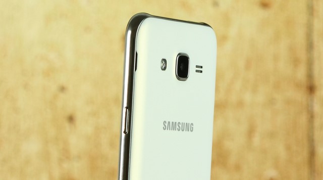 Máy sở hữu camera 13 MP Máy sở hữu camera 13 MP