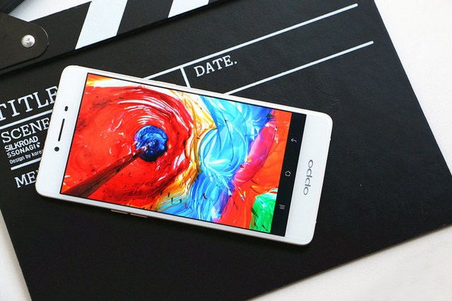 Màn hình full HD cho chất lượng tốt trên kích thước 5.5 inch Màn hình full HD cho chất lượng tốt trên kích thước 5.5 inch