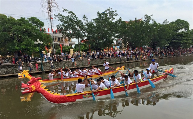 Lấy nét nhanh, hình ảnh không bị nhòe Lấy nét nhanh, hình ảnh không bị nhòe
